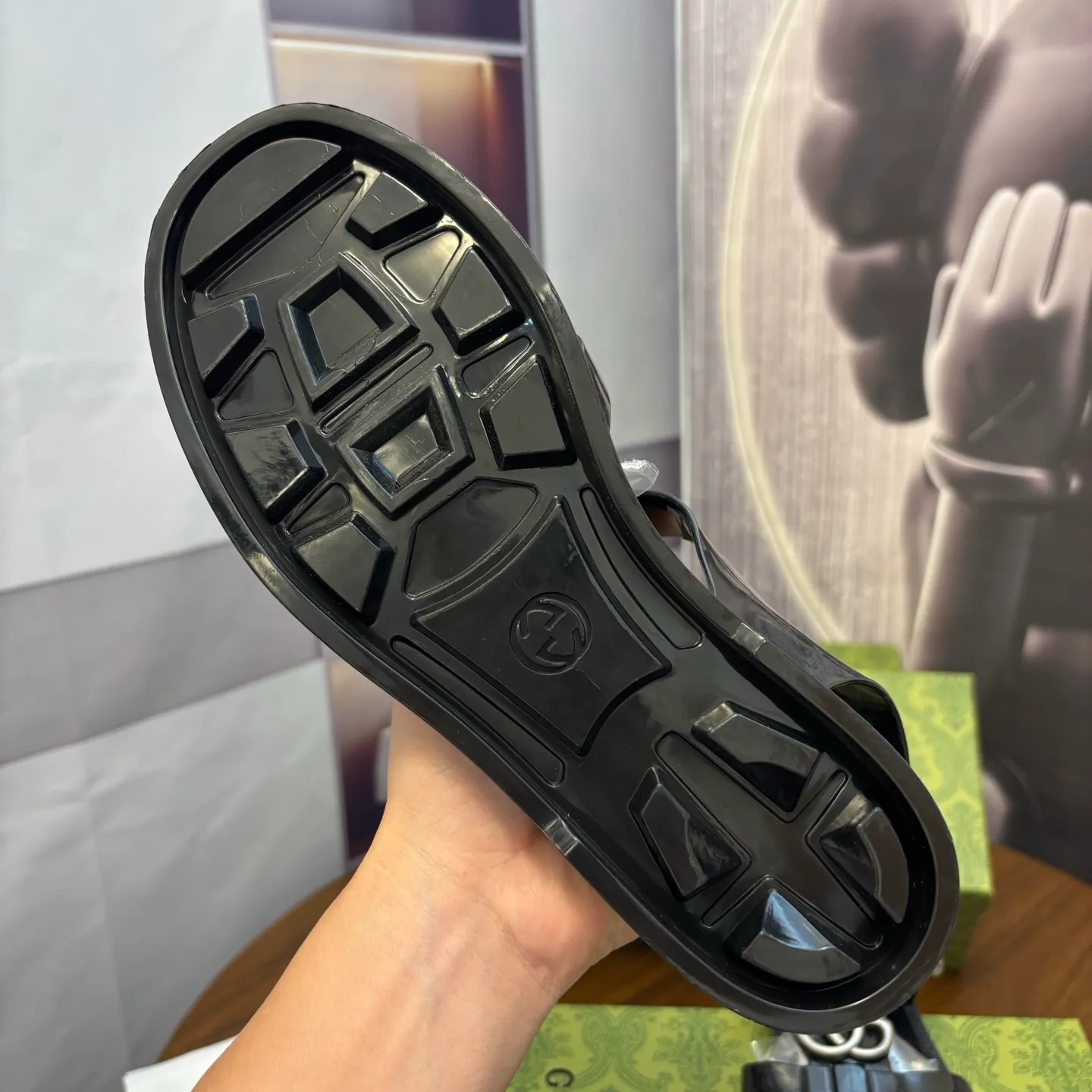 Men's shoes 260💰 [Gucci] Counter quality, top-quality original goods, real photos! Original TPU material, fine workmanship, comfortable; genuine 1:1 replica Size: 36 ~ 46 Half drag: 38 ~ 45